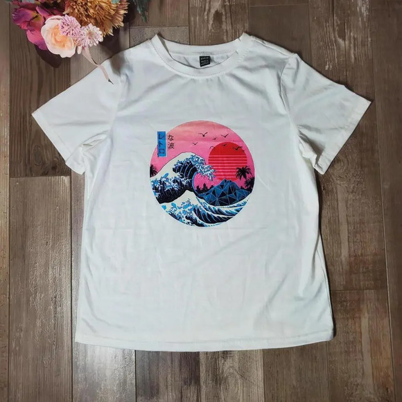 SHEIN Graphic T-Shirt Women's Size Large NWOT - Picture 6 of 15